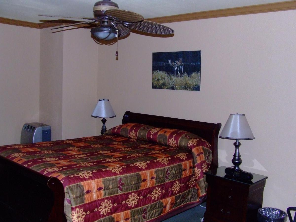Yukon Inn