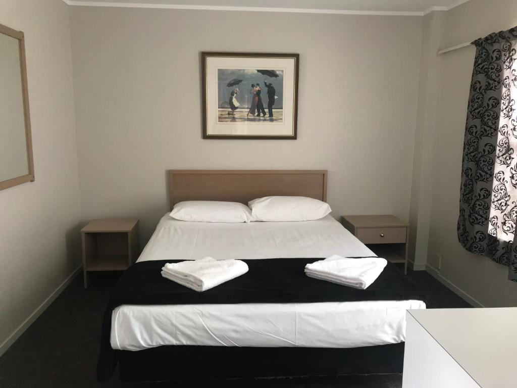 Motel 80