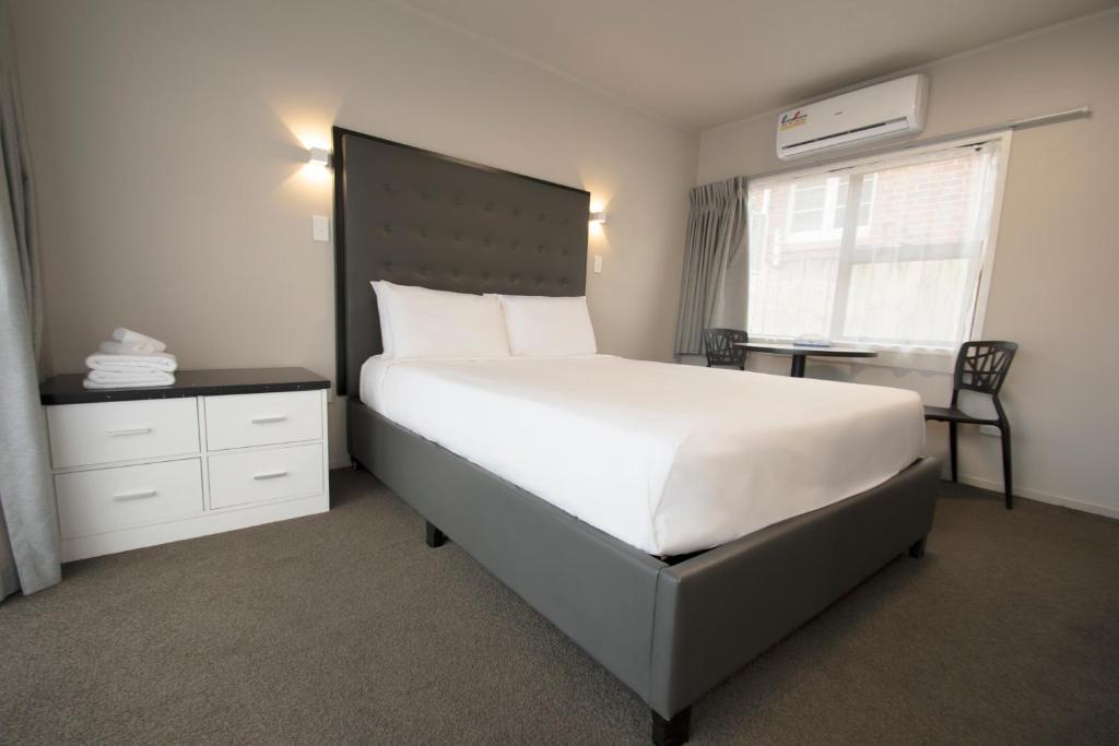 Middlemore Motel
