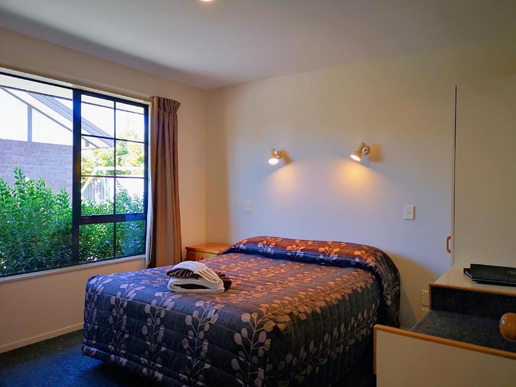 Aston Court Motel