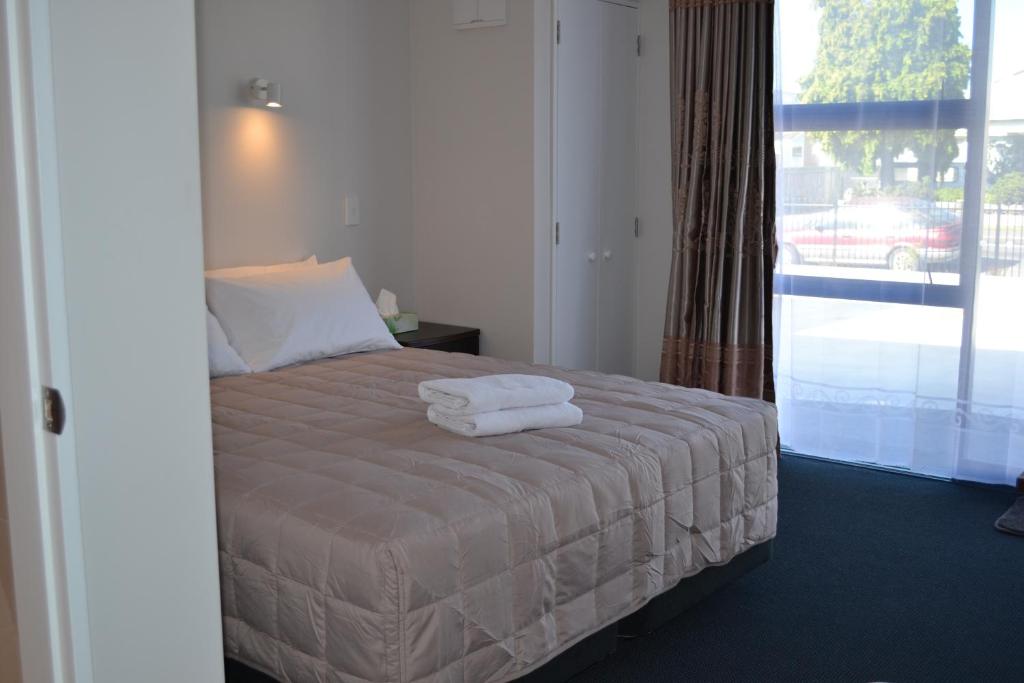 319 Addington Motel