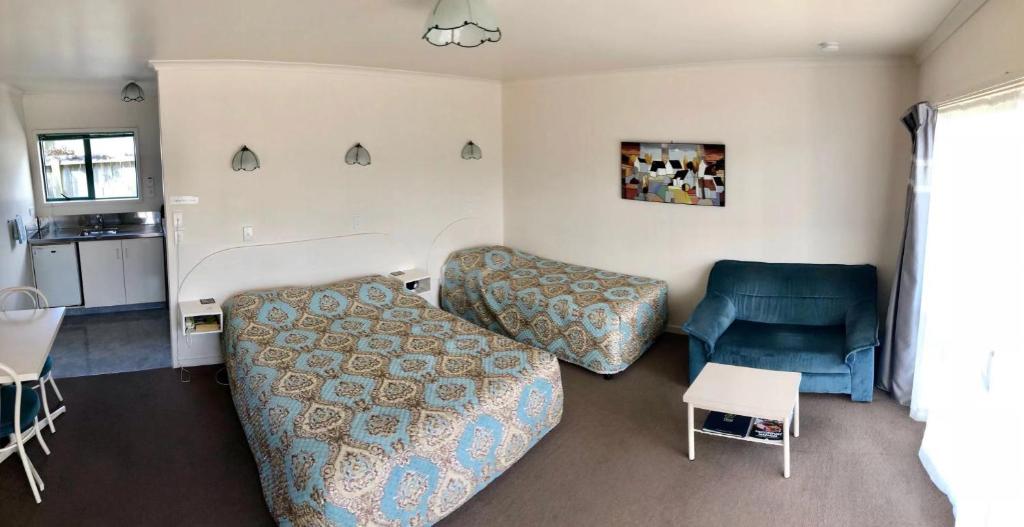 Blue Seas Motel