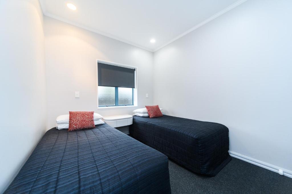 Aubyn Court Spa Motel