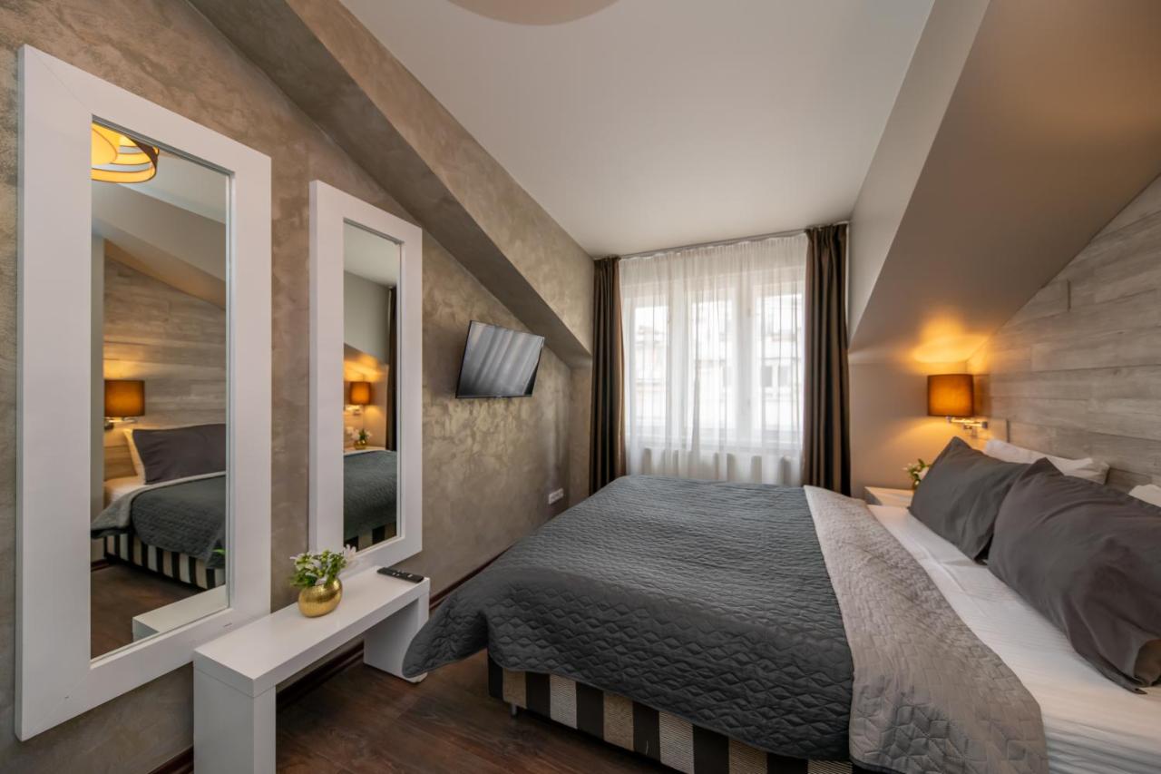 Emporio Prague Apartments