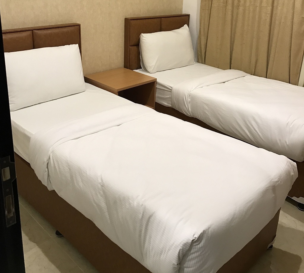Al Muhanna Plaza Luxury Plus