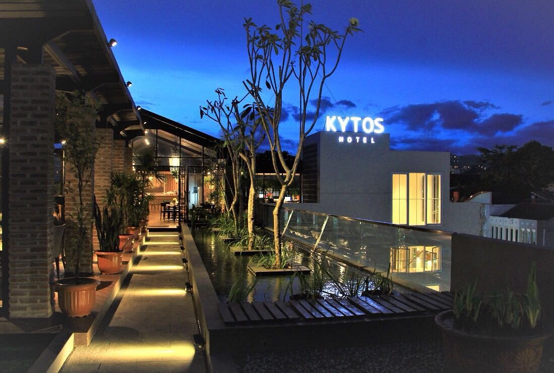 Kytos Hotel