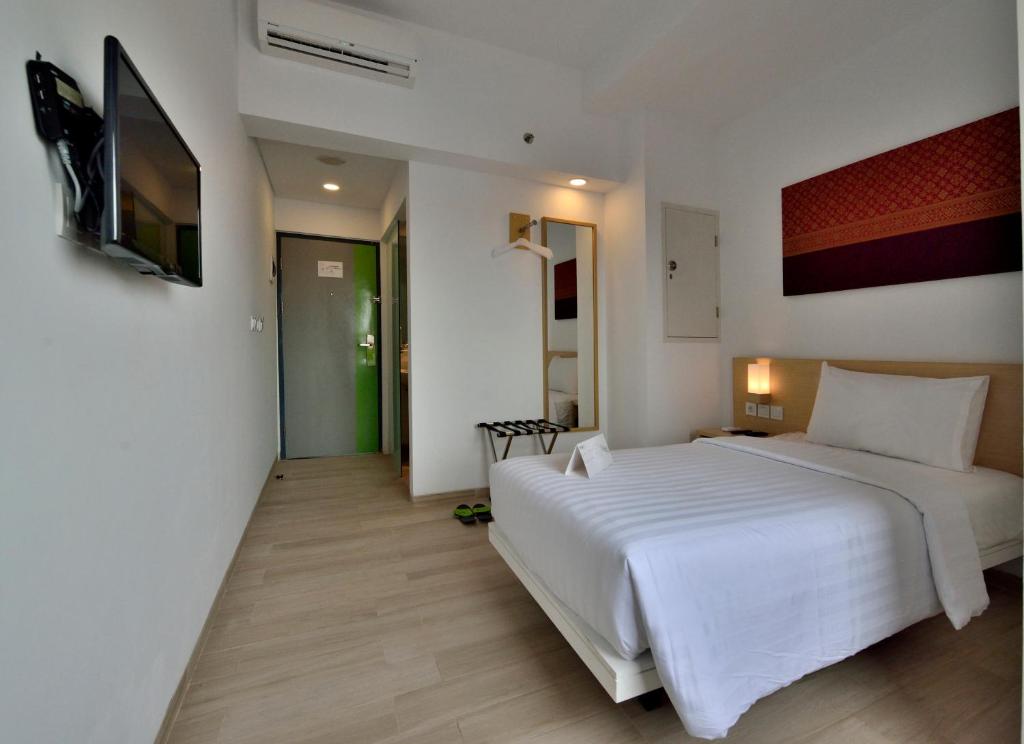 Whiz Hotel Sudirman Pekanbaru - CHSE Certified