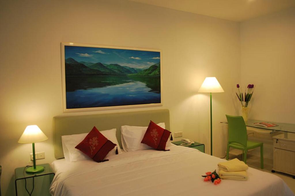 Mciti Suites
