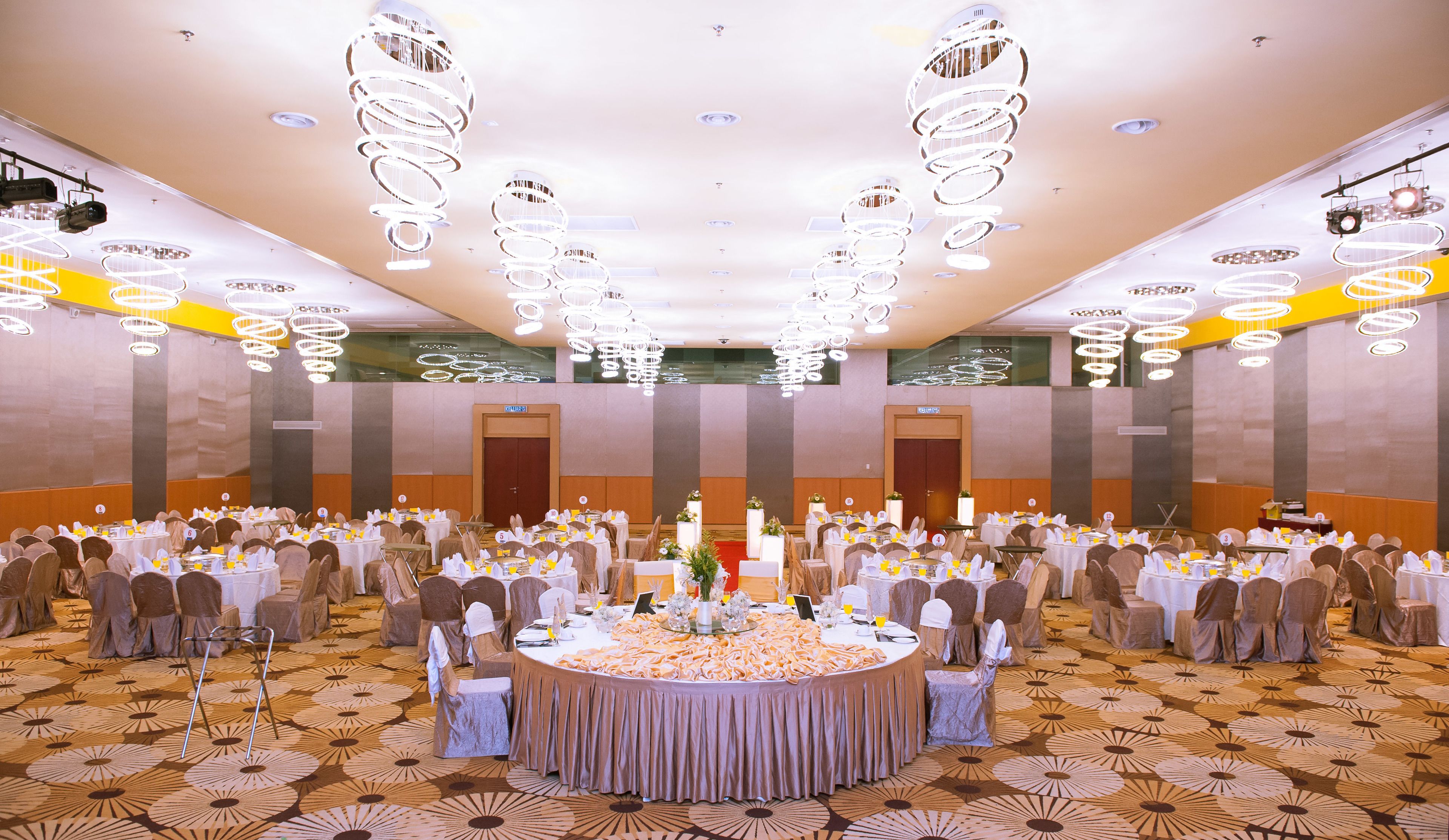 Palm Seremban Hotel