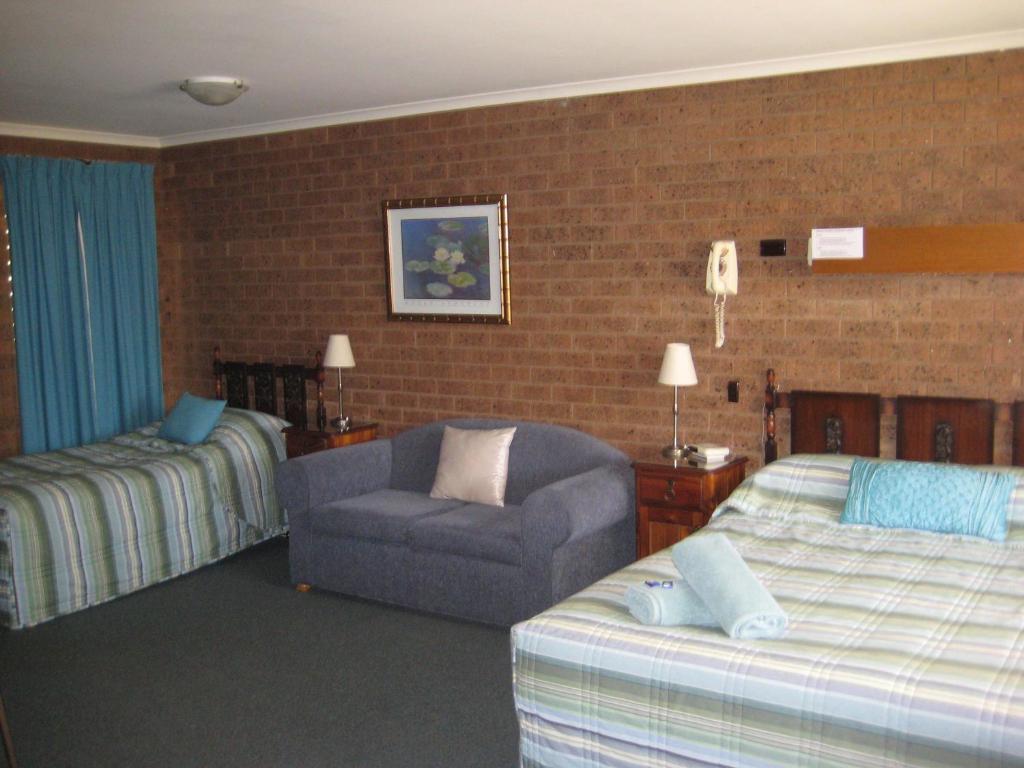 Greenacres Motel