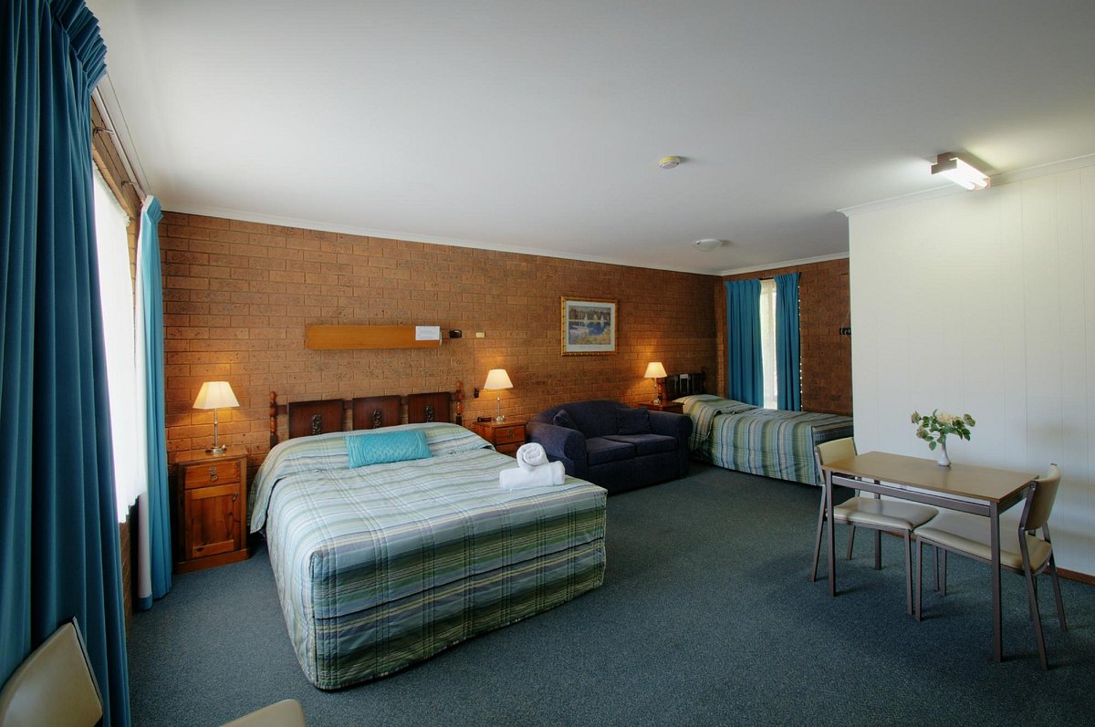 Greenacres Motel
