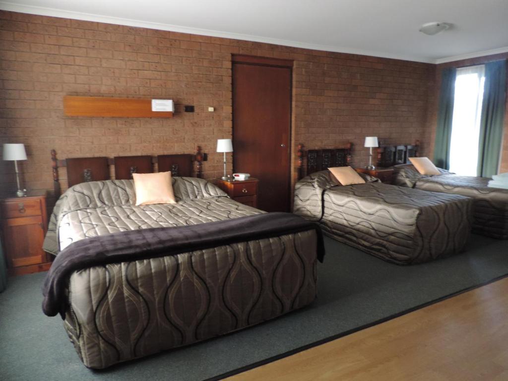 Greenacres Motel