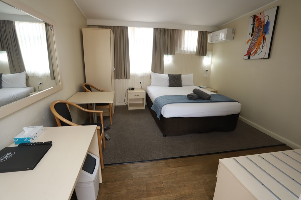 Sleepy Hill Motor Inn