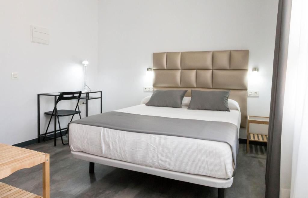 Bajondillo Beach Cozy Inns