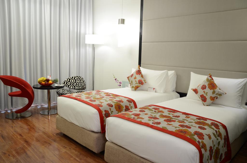 E Hotel
