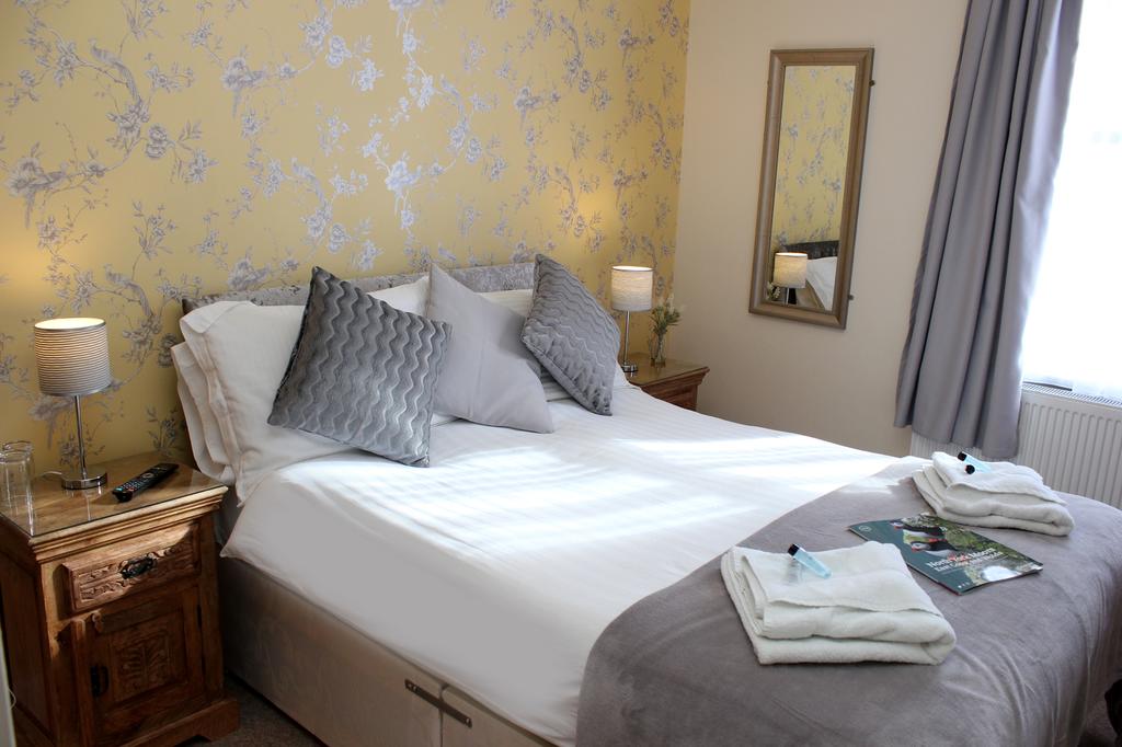 Esplanade Gardens B&B