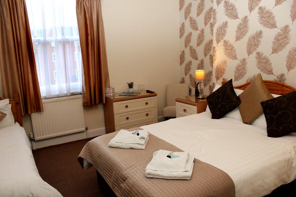 Esplanade Gardens B&B