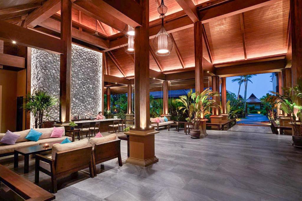 Khanom Beach Resort & Spa
