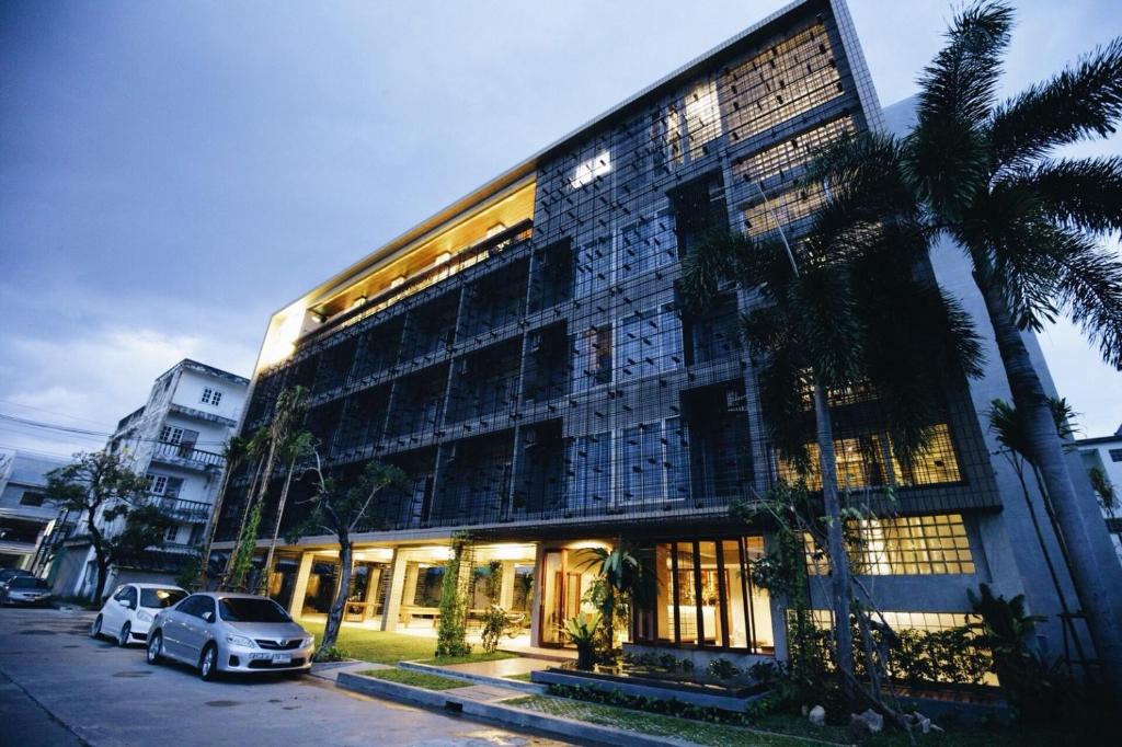 Laekhon Nonbai Hotel