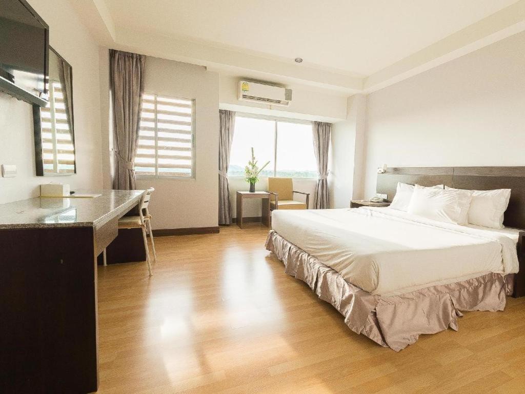 Sinkiat Buri Hotel