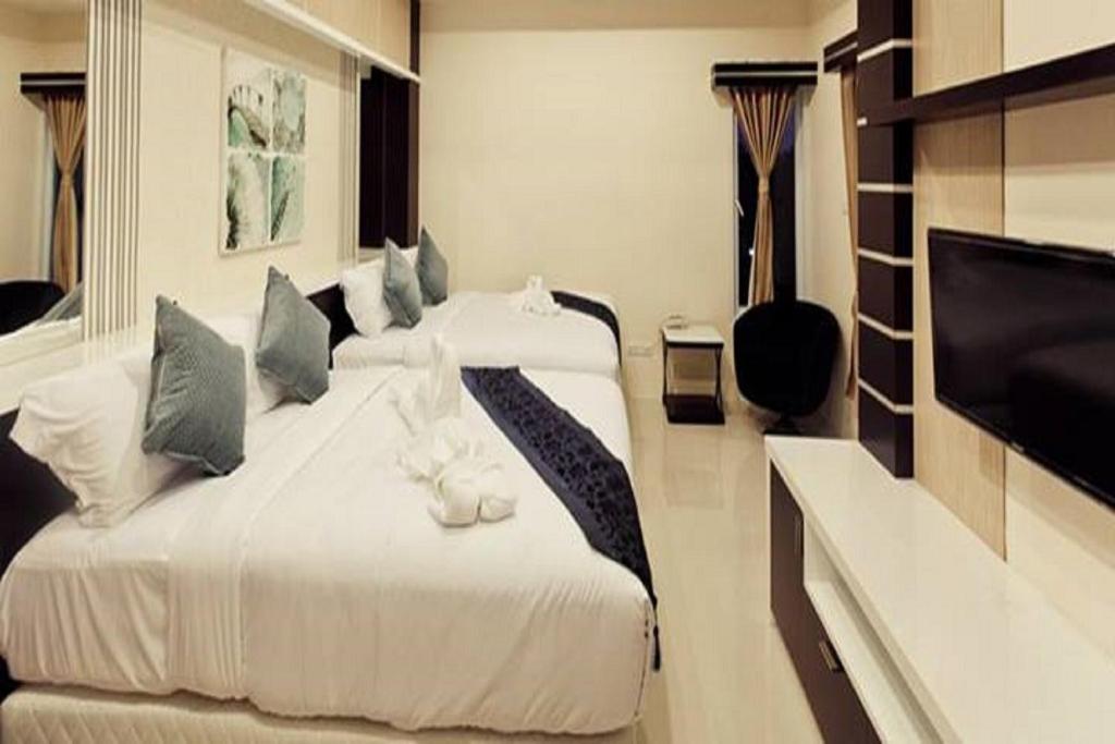 Excella Hotel
