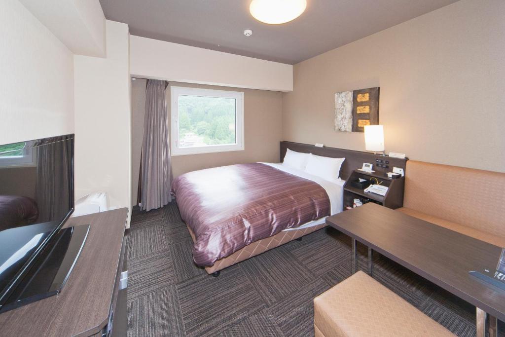 Hotel Route Inn Saiki Ekimae