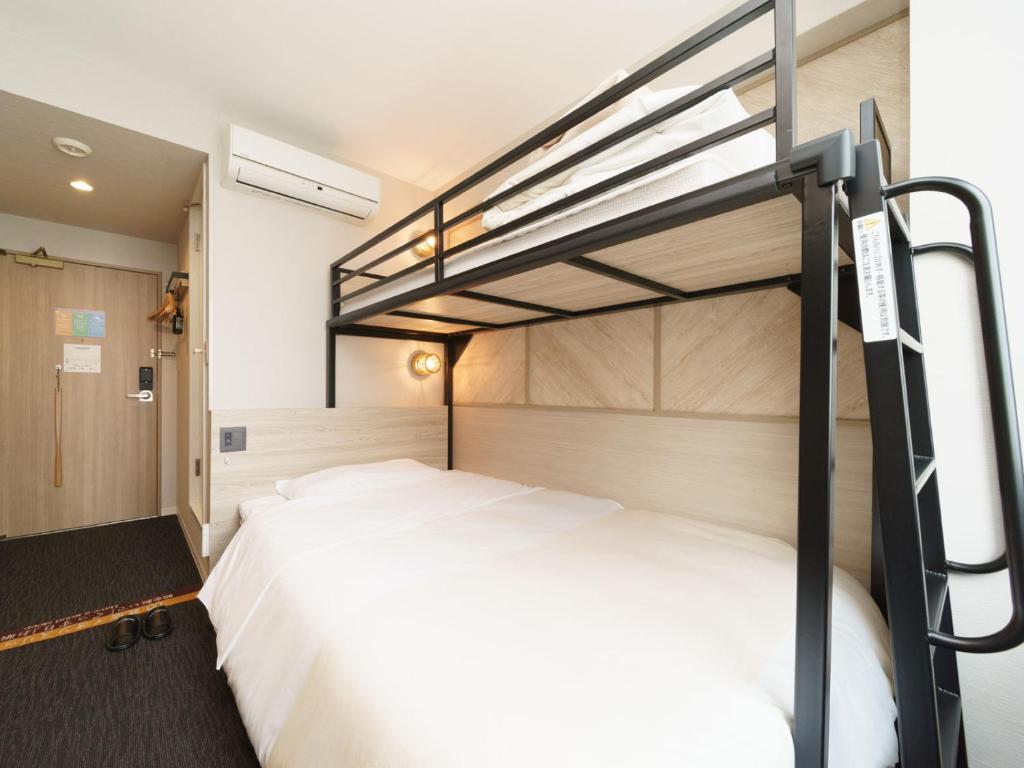 Super Hotel Umeda Higobashi
