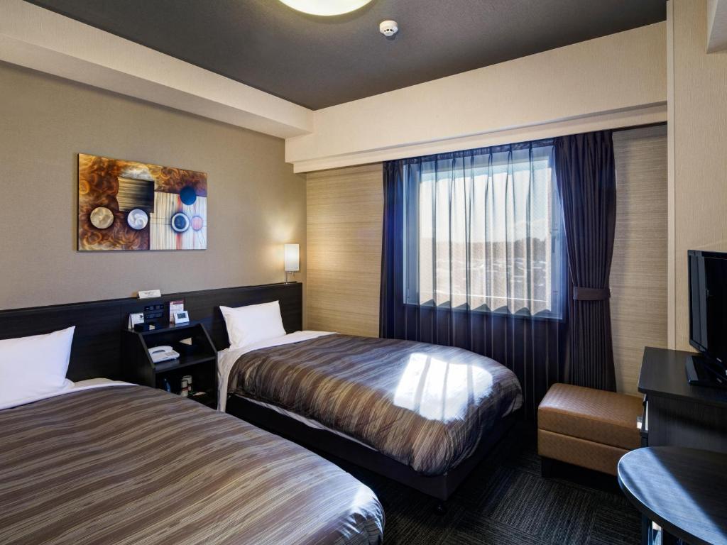 Hotel Route-Inn Iwata Inter