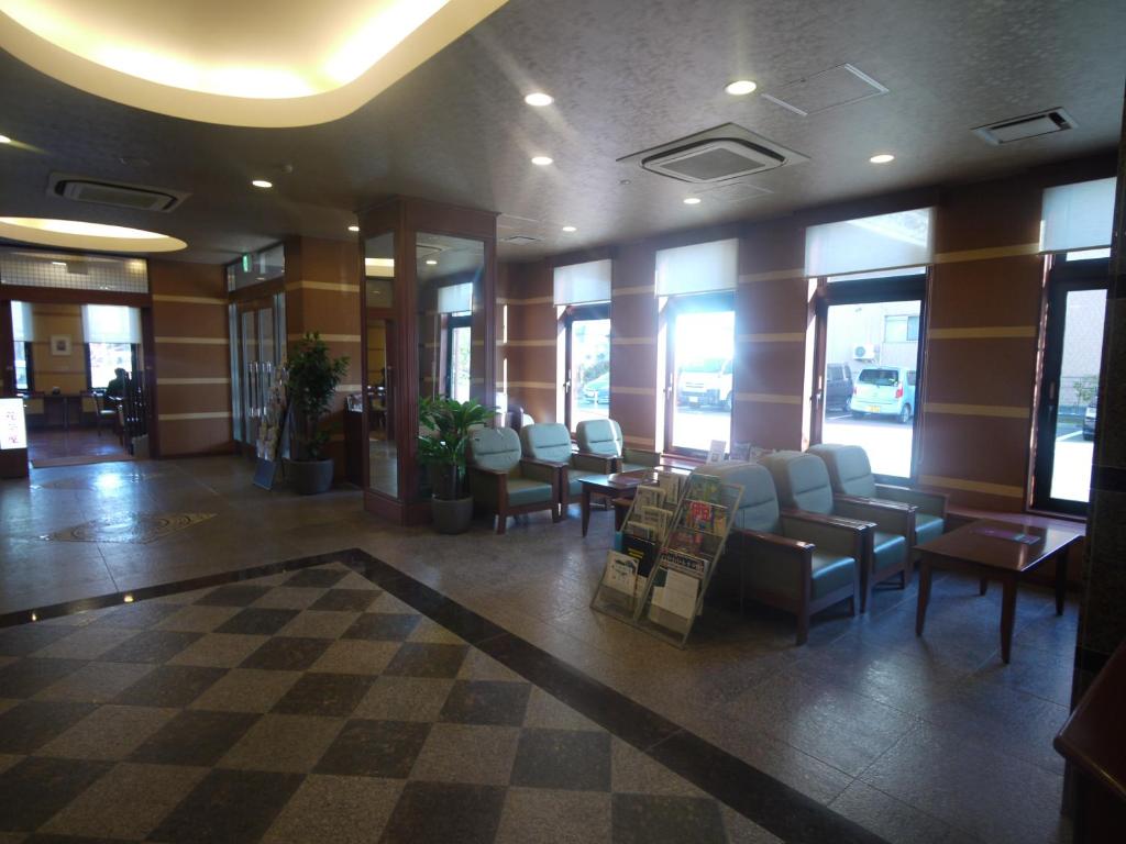 Hotel Route-Inn Kikugawa Inter