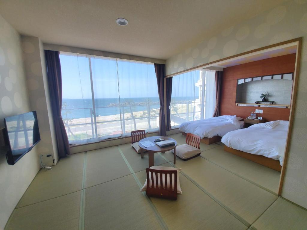 Bayside Square Kaike Hotel
