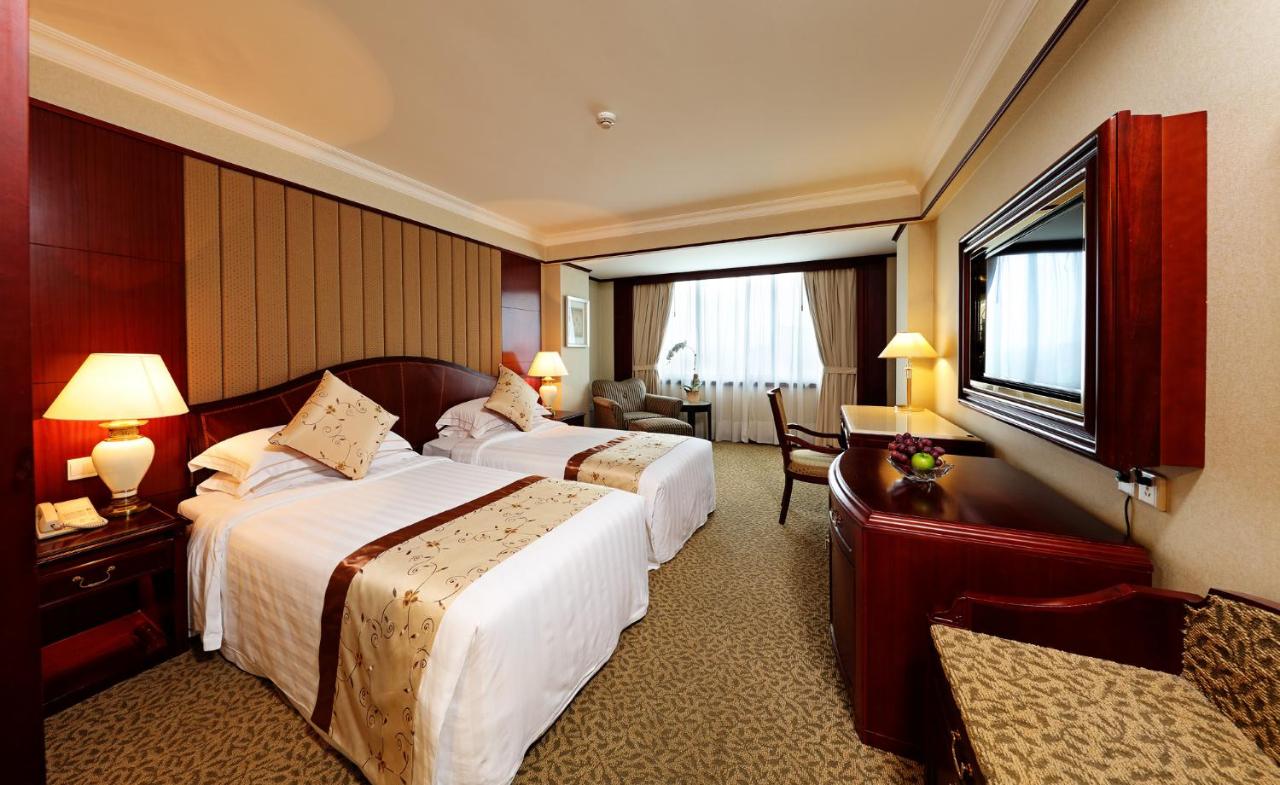 Regal Palace Hotel 