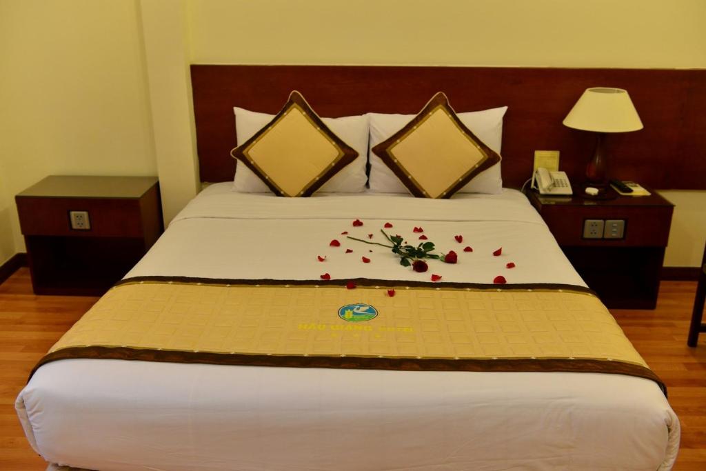 Hau Giang Hotel