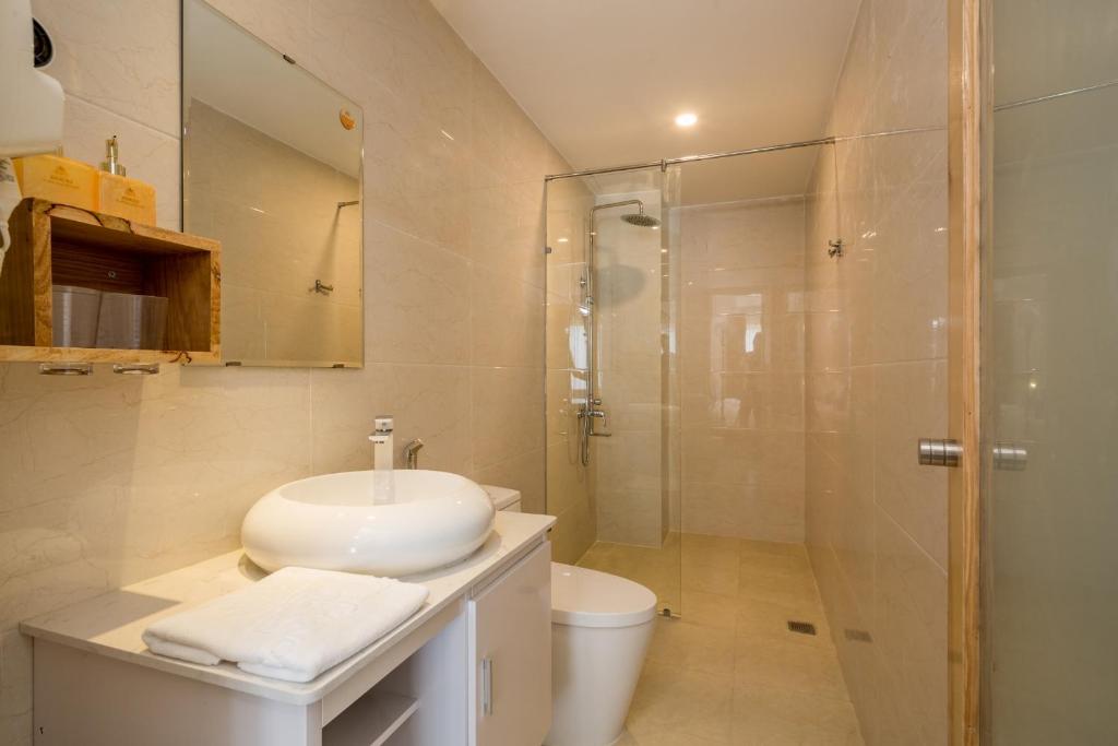 Raon Danang Beach Hotel