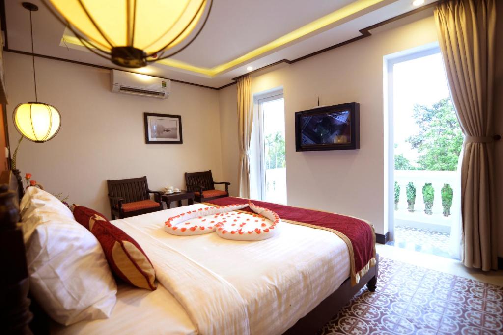 Golden Bell Hoi An Boutique Villa