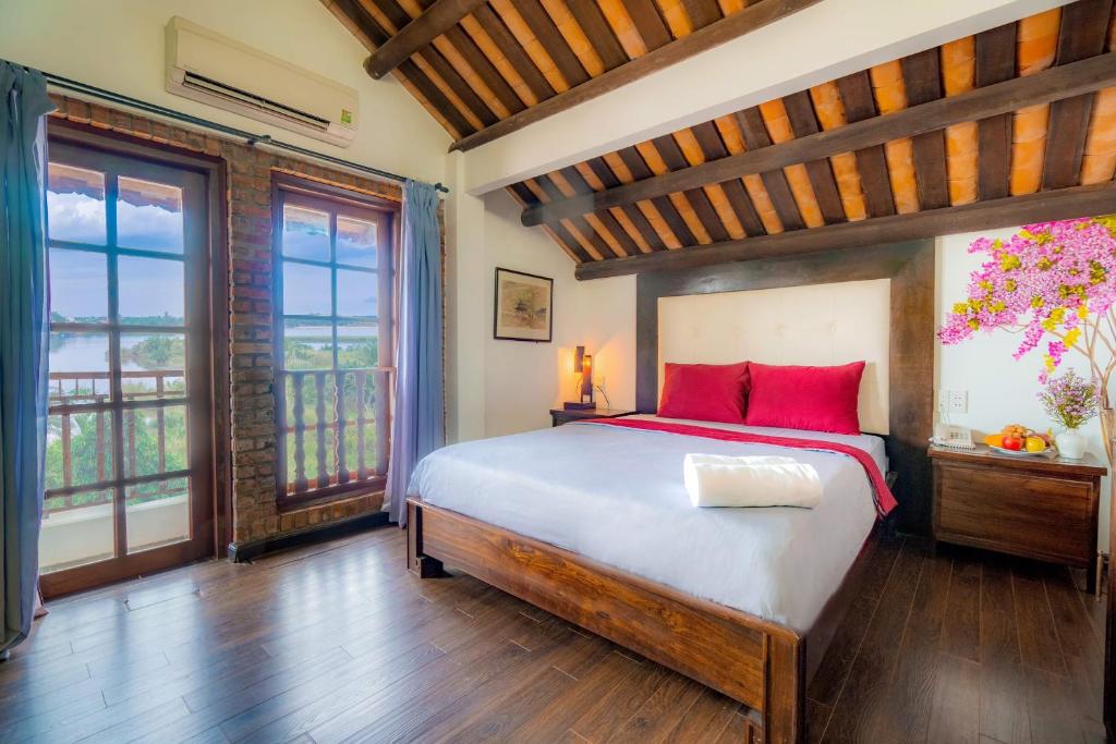 Calm House Hotel Hoi An