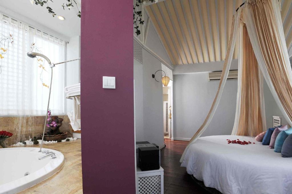 Orchid Hotel