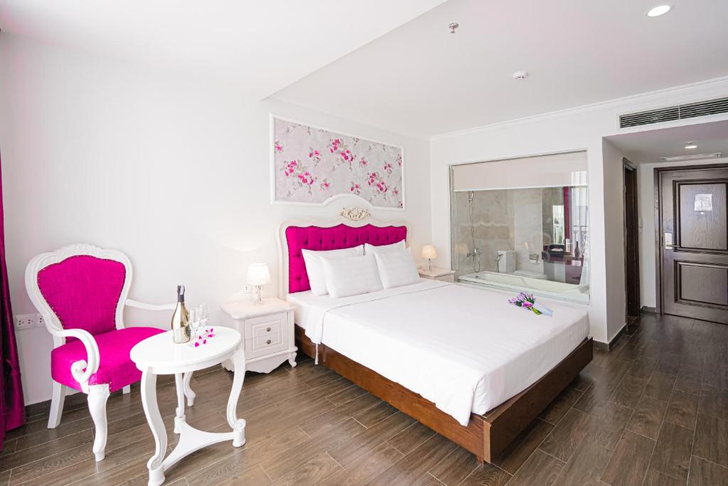 Bonjour Nha Trang Hotel
