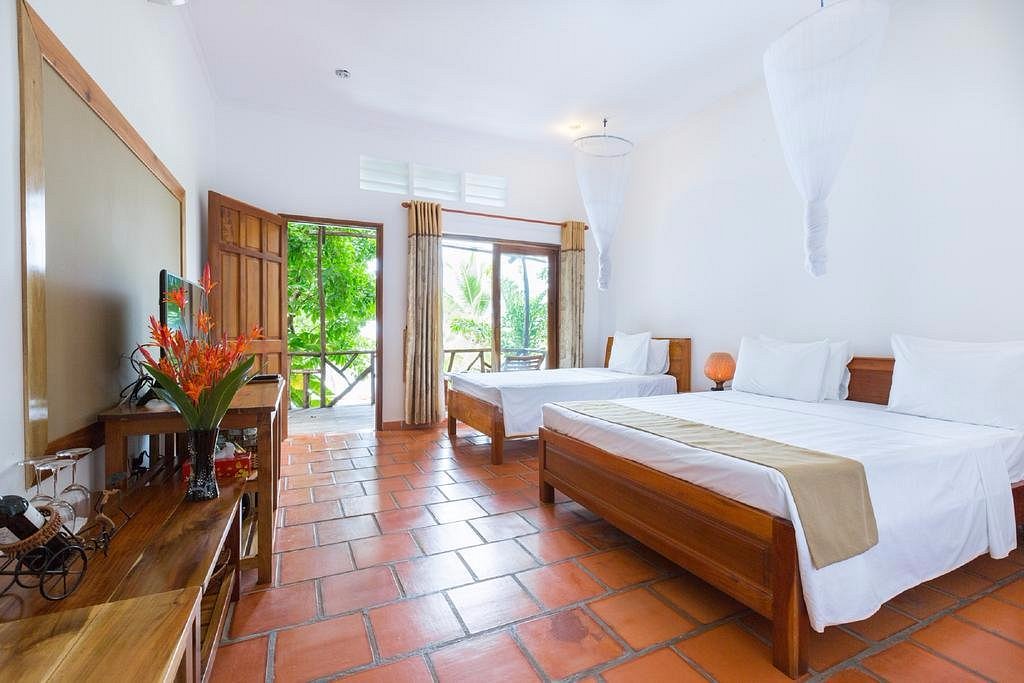 Ancarine Beach Resort