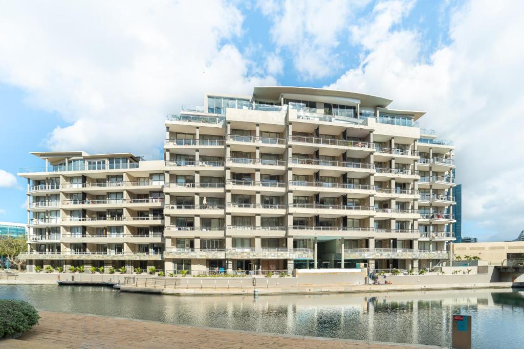 Canal Quays Apartments