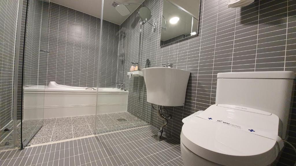 141 Mini Hotel