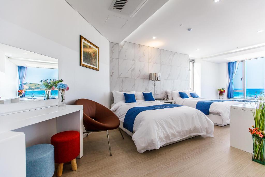 Bluespring Boutique Hotel