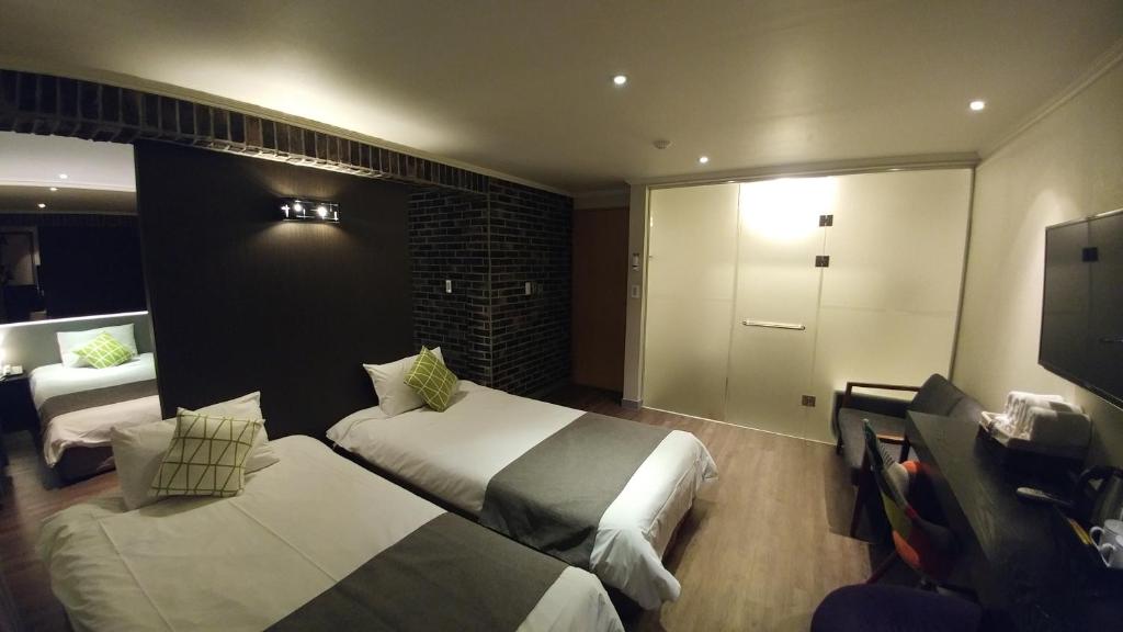 Hotel Tong Yeondong Jeju