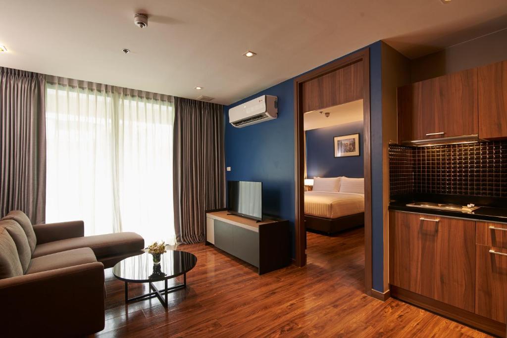 Amp Am House Hotel