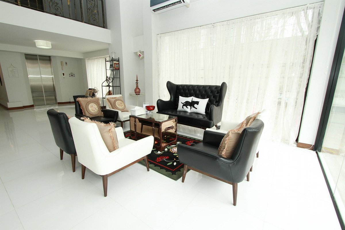Bed by City Surawong-Patpong