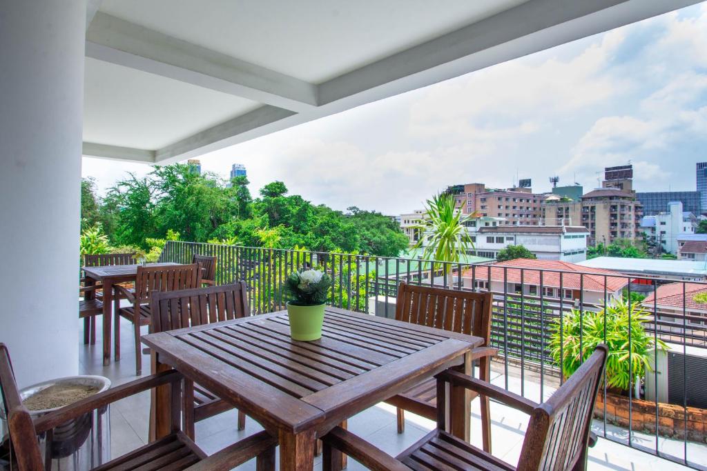 Lily Hotel Bangkok