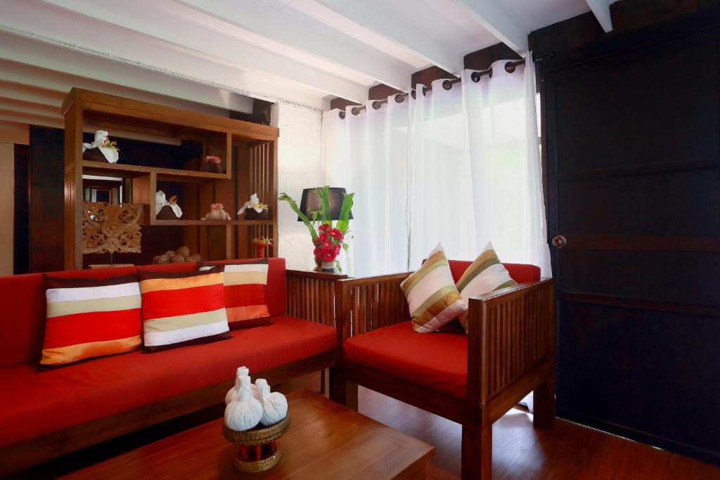 E-Outfitting Doikham Resort