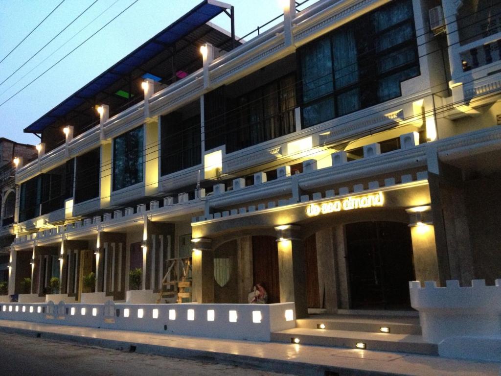 De Sea Almond Hotel Chumphon