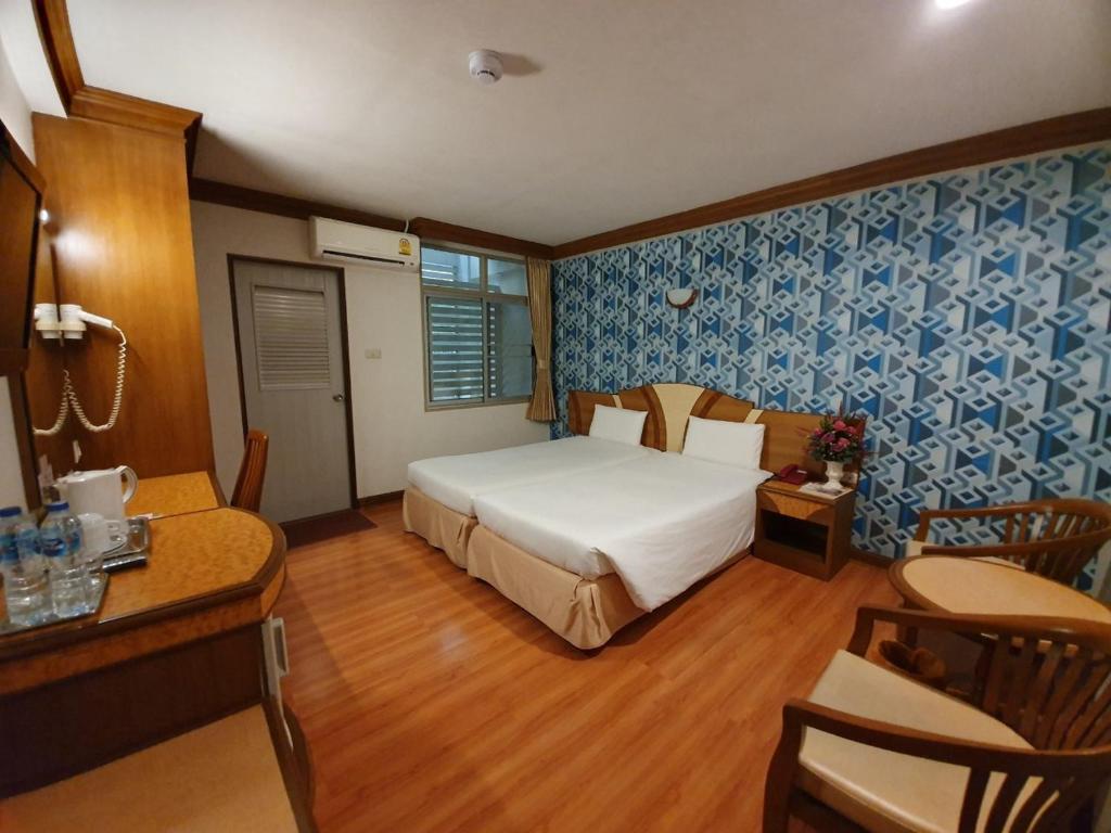 Sakol Hotel