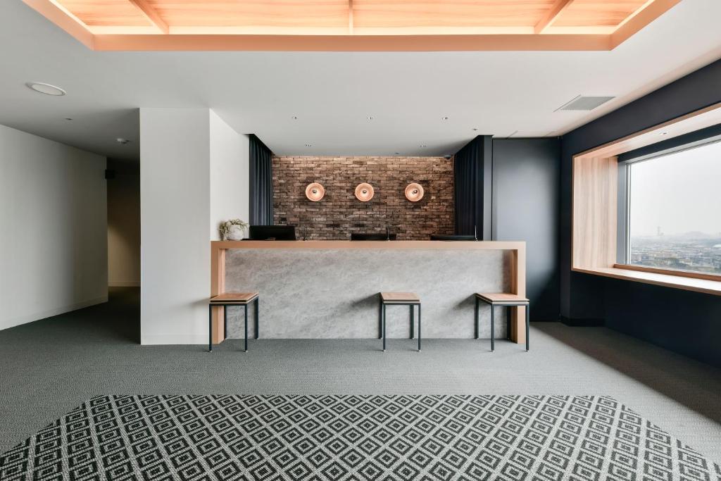 Vessel Inn Keisei Tsudanuma Ekimae