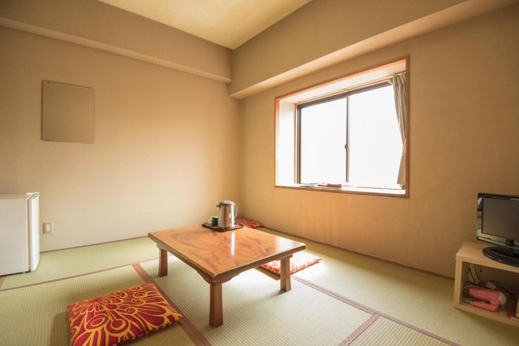 Kyoto Travelers Inn